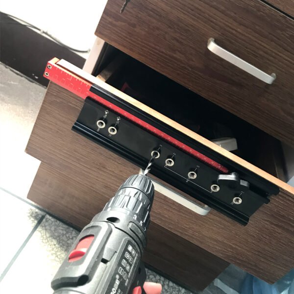 Handle Open Hole Locator - Image 9